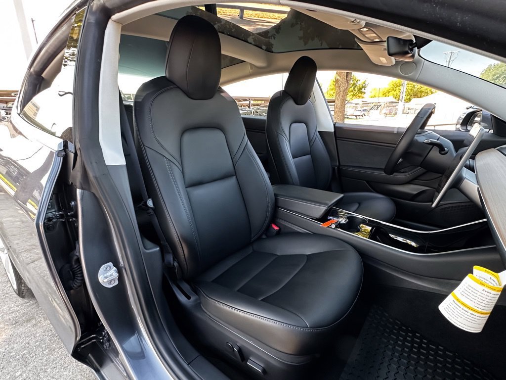 Used 2018 Silver Tesla Long Range image 20