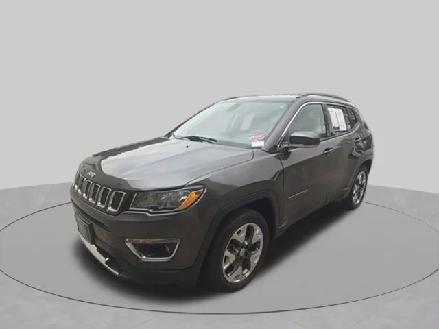 Used 2020 Gray Jeep Limited image 7