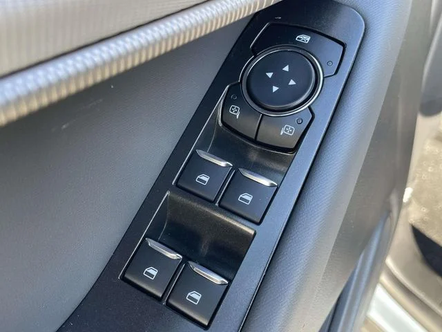 New 2026 Vapor Blue Metallic Ford Active image 18