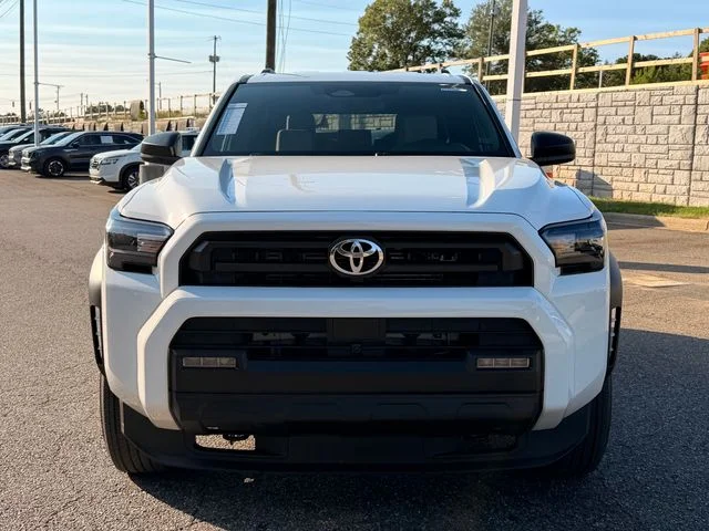 Used 2026 Ice Cap Toyota SR5 image 8