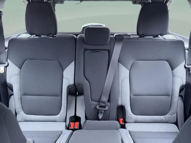 New 2026 Marsh Gray Ford Base image 31