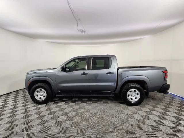 Used 2023 Gray Nissan S image 2
