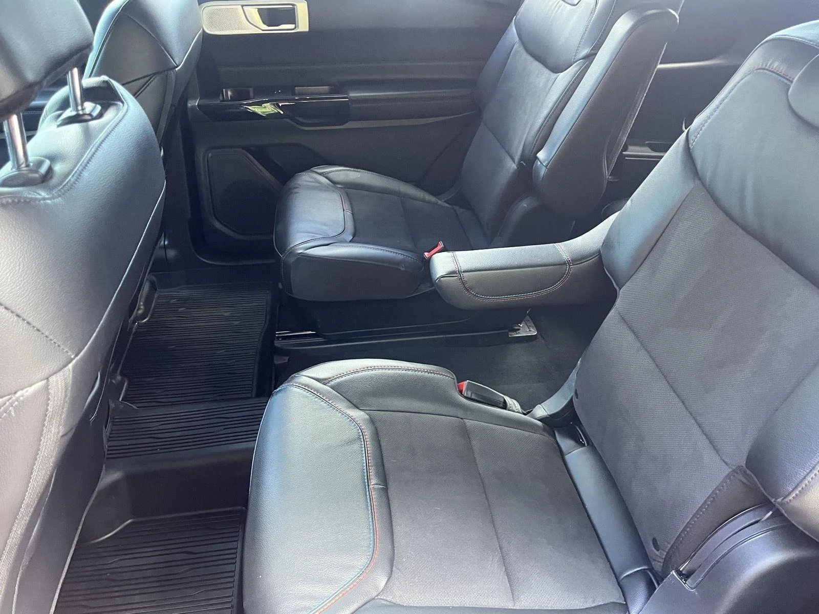 Used 2023 Rapid Red Metallic Tinted Clearcoat Ford ST image 13