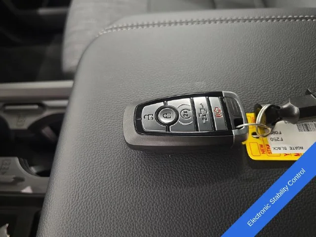 New 2026 Agate Black Metallic Ford F-250® XLT image 34