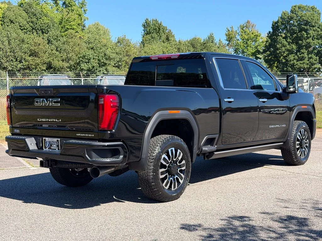 2026 GMC Sierra 2500HD Denali Ultimate - Photo 4