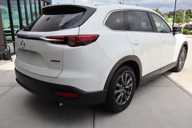 Used 2021 Snowflake White Pearl Mazda Touring image 3