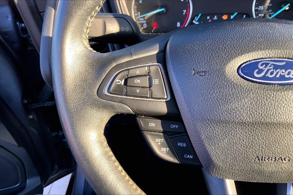 Used 2018 Smoke Metallic Ford SE image 18