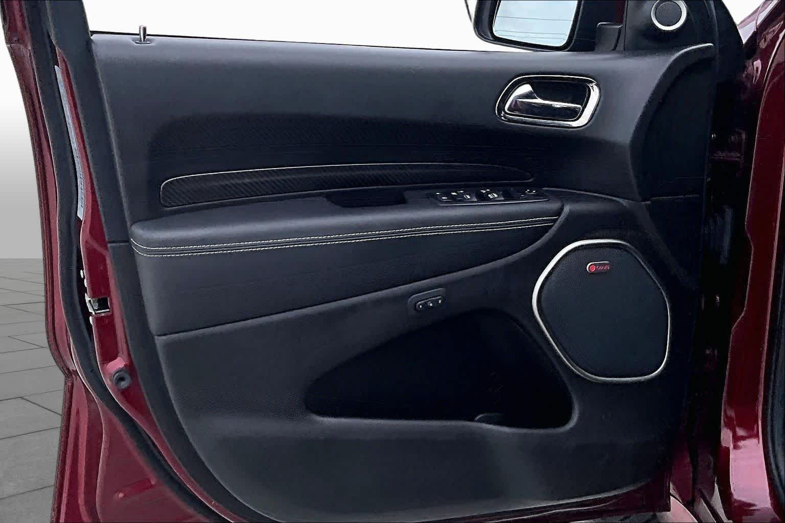 Used 2018 Octane Red Pearlcoat Dodge SRT image 25
