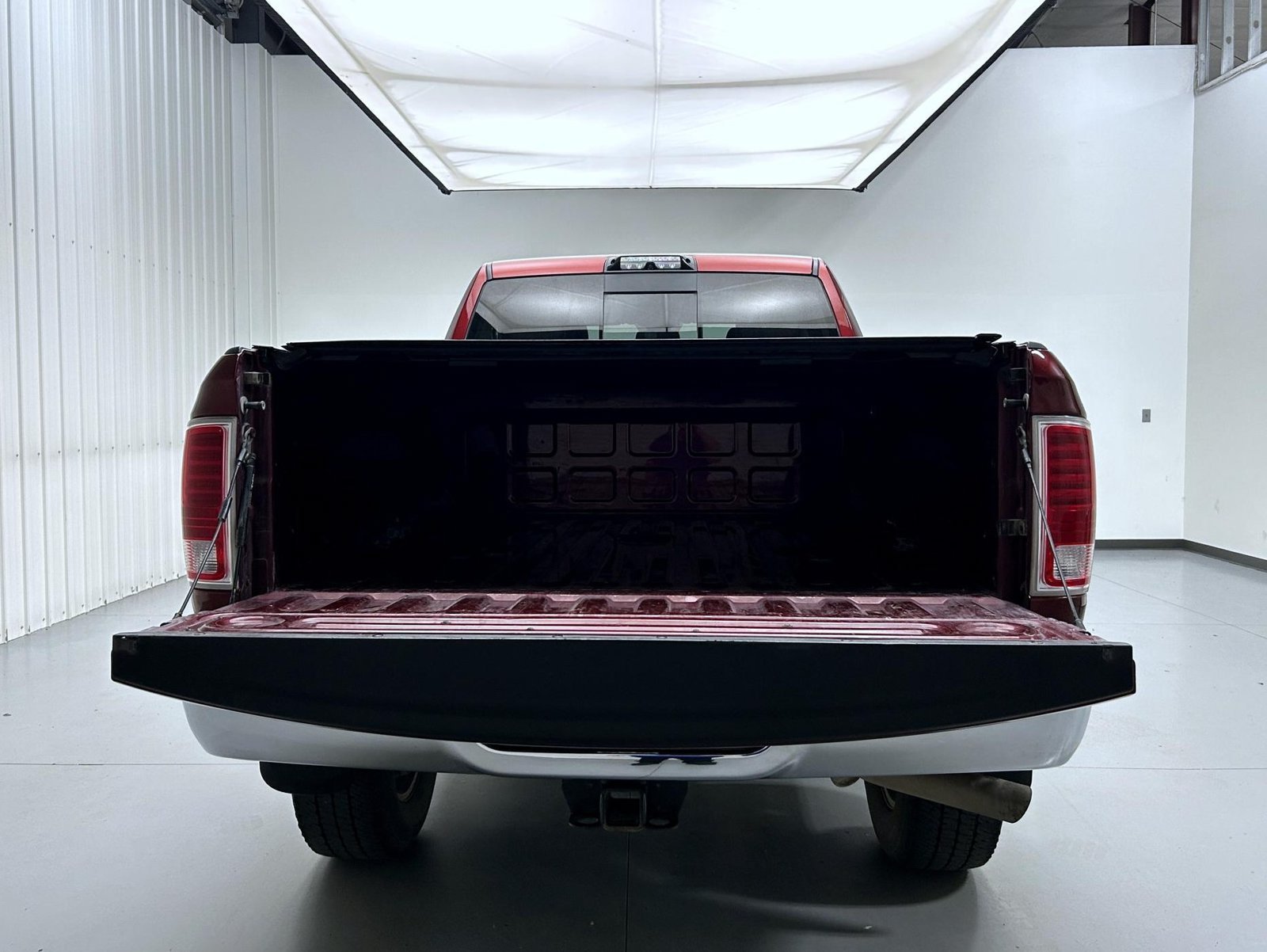 Used 2018 Red Ram Laramie image 21