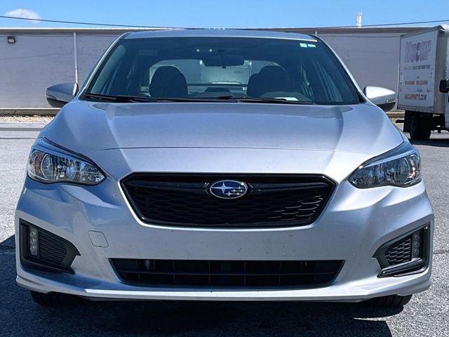 Used 2017 Ice Silver Metallic Subaru 2.0i Sport image 4