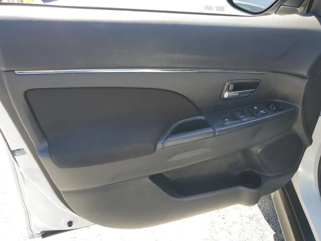 Used 2018  Mitsubishi 2.0 LE image 17