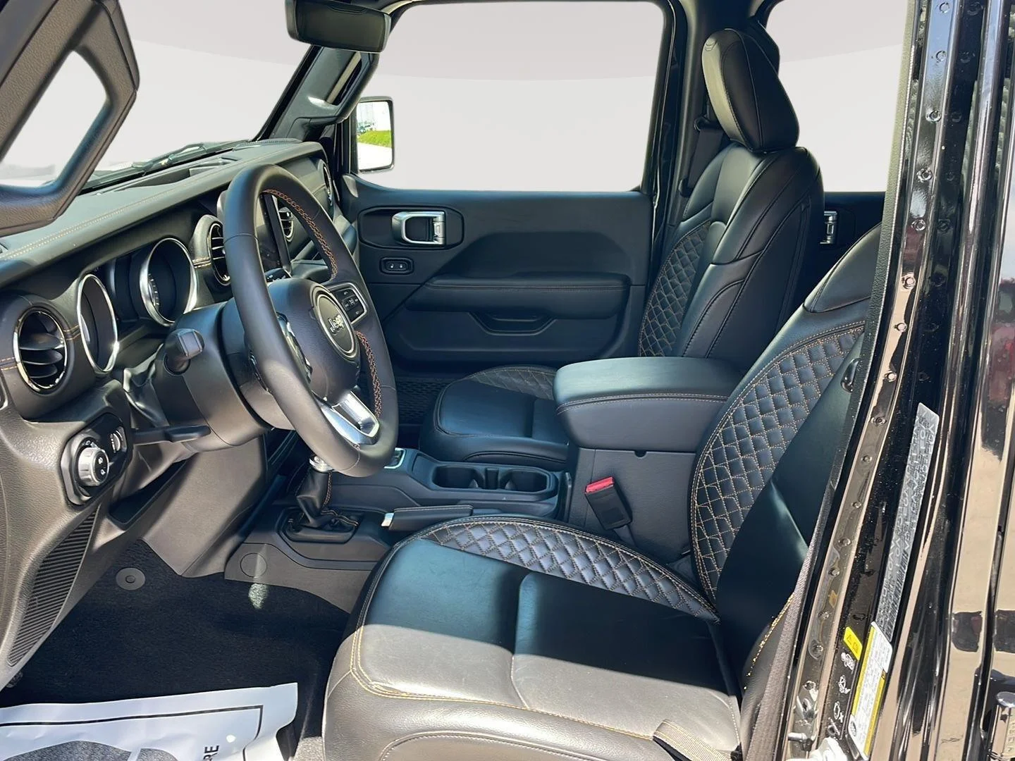 Used 2023 Black Clearcoat Jeep High Altitude image 3