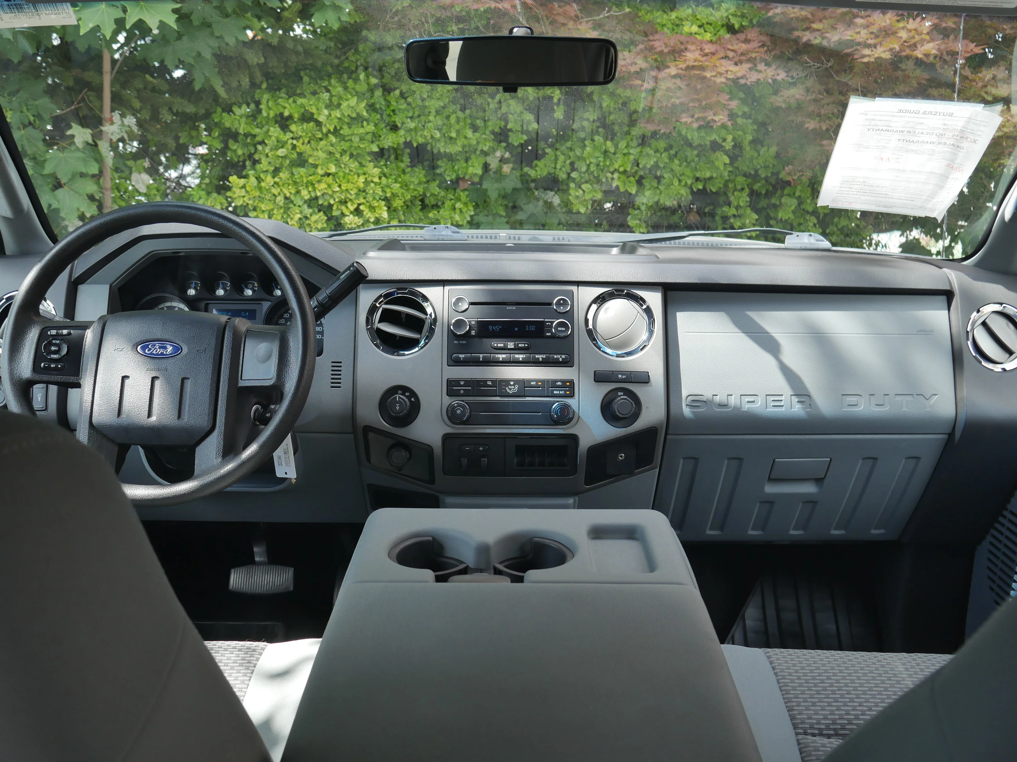 Used 2012 Ingot Silver Metallic Ford XLT image 9