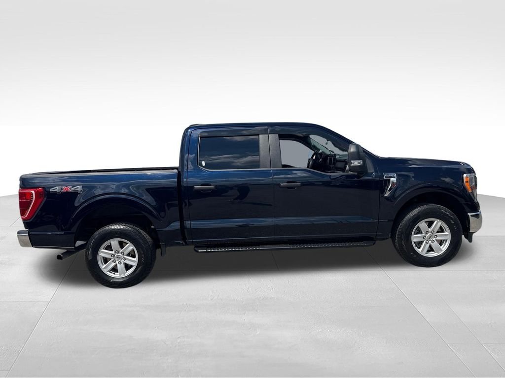 Used 2022 Blue Ford XLT image 6