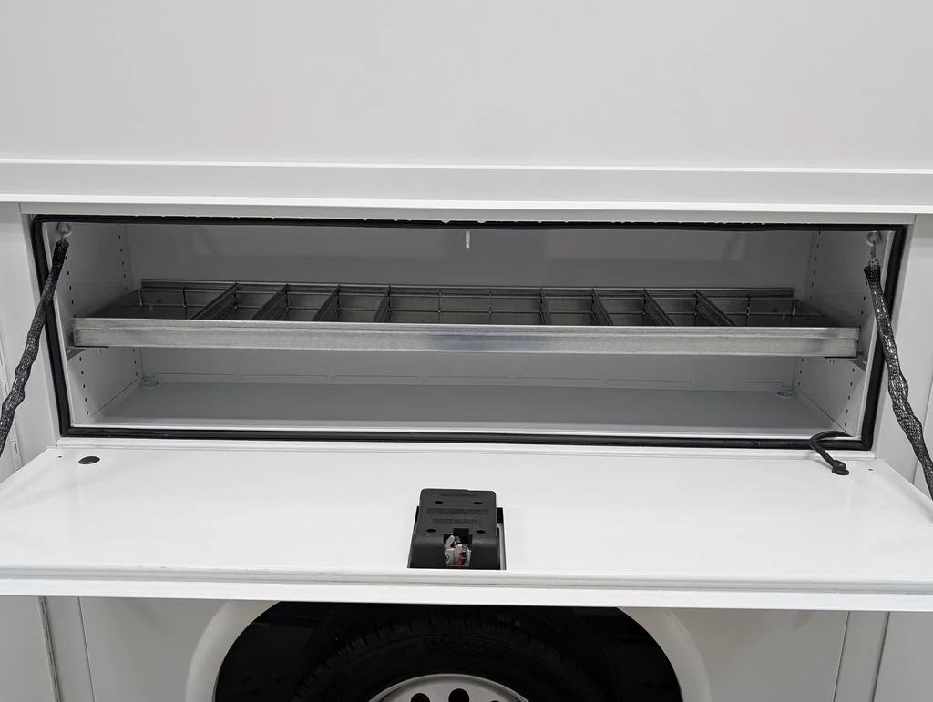 New 2026 Oxford White Ford Cutaway image 18