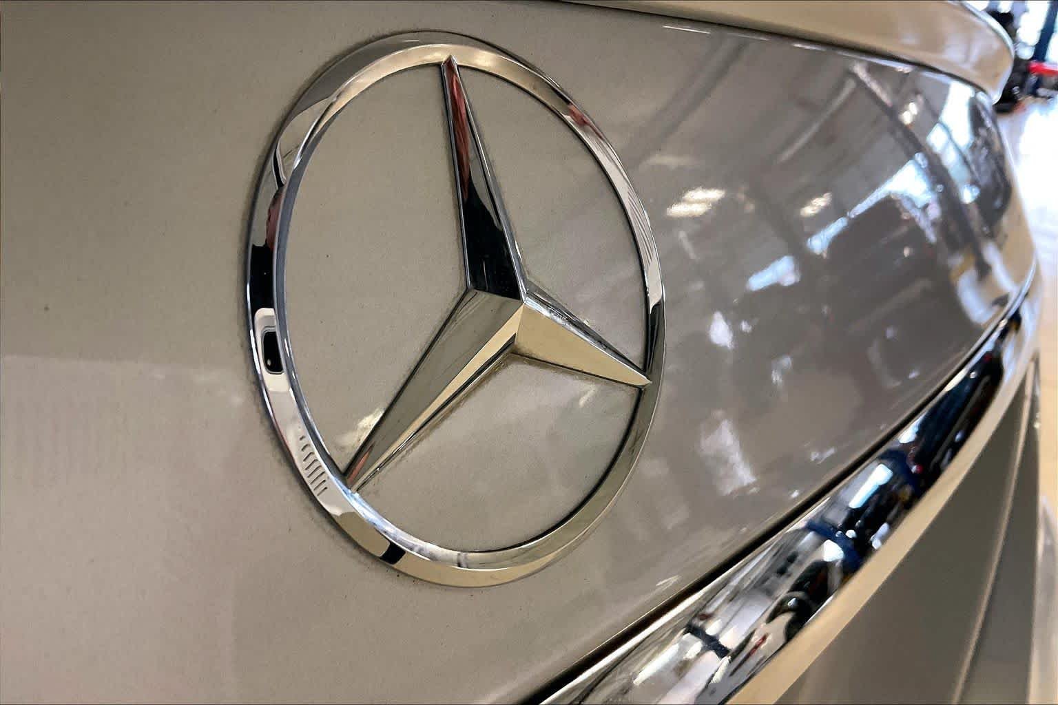 Used 2016 Iridium Silver Metallic Mercedes-Benz S 550 image 31