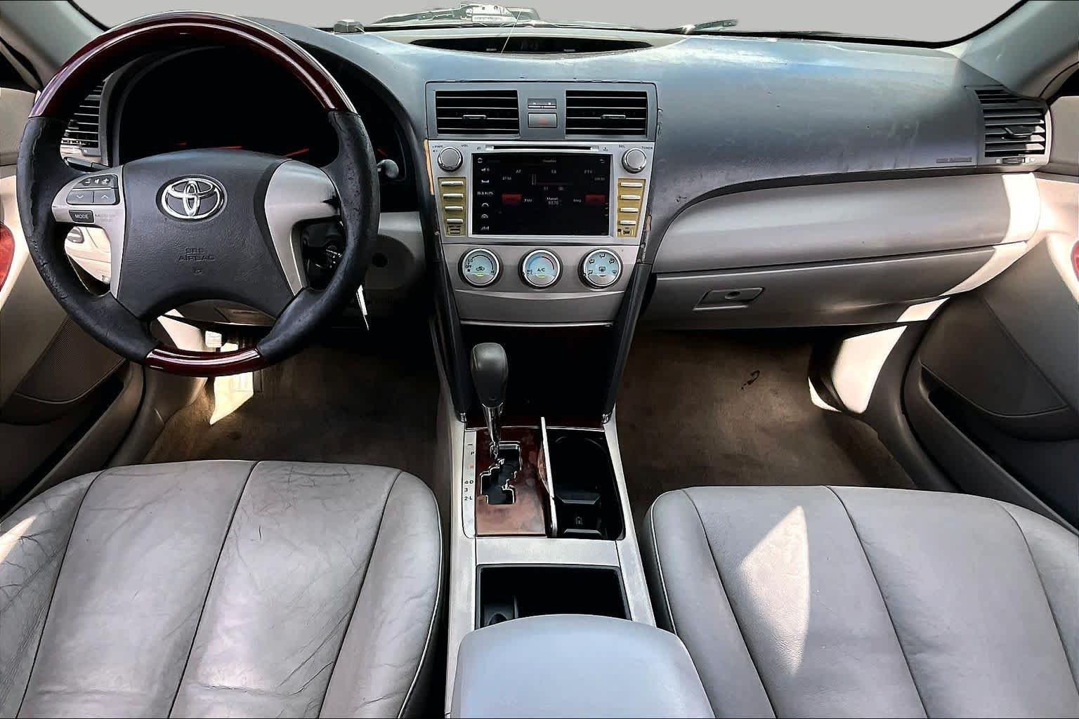 Used 2008 Magnetic Gray Metallic Toyota LE image 15