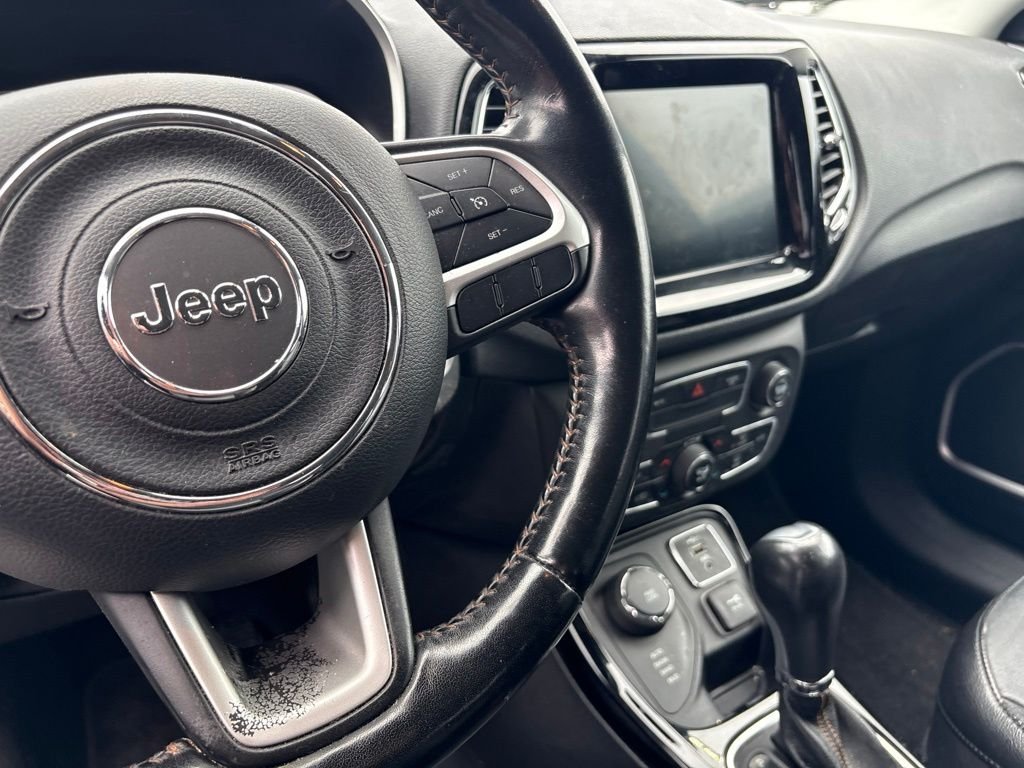 Used 2020 Silver Jeep Limited image 6