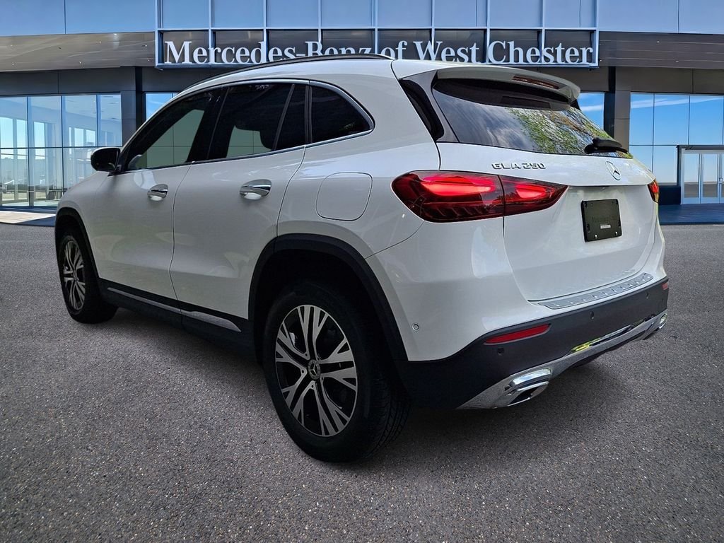 Certified Used 2026 White Mercedes-Benz GLA 250 image 4