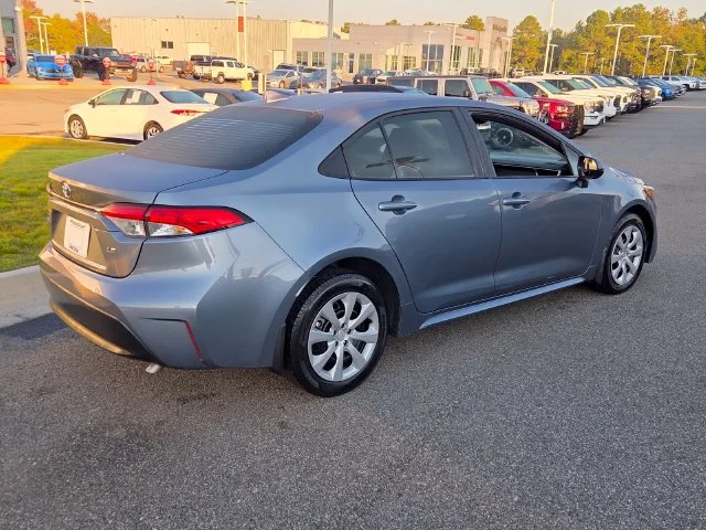 Used 2026  Toyota LE image 15