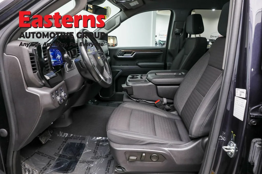 Used 2023 Gray Chevrolet LT image 14