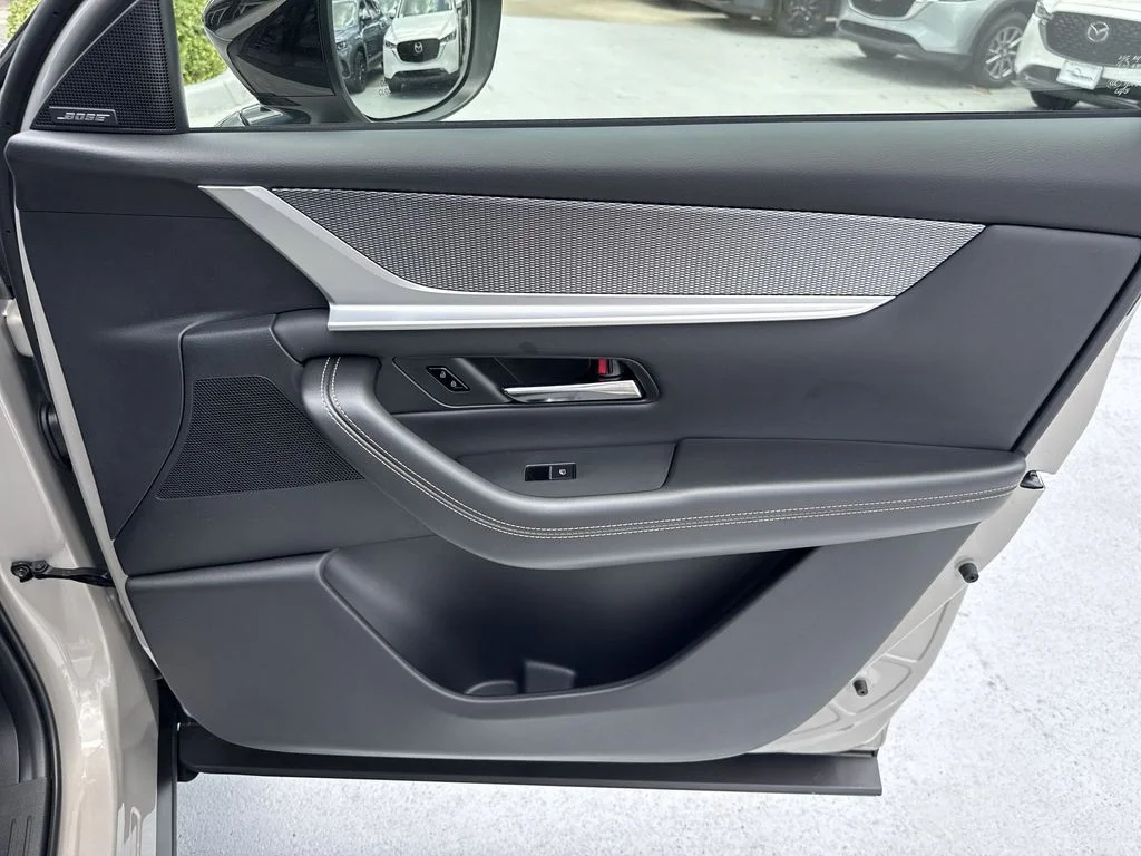 New 2026 Platinum Mazda 3.3 Turbo Premium Sport AWD image 43