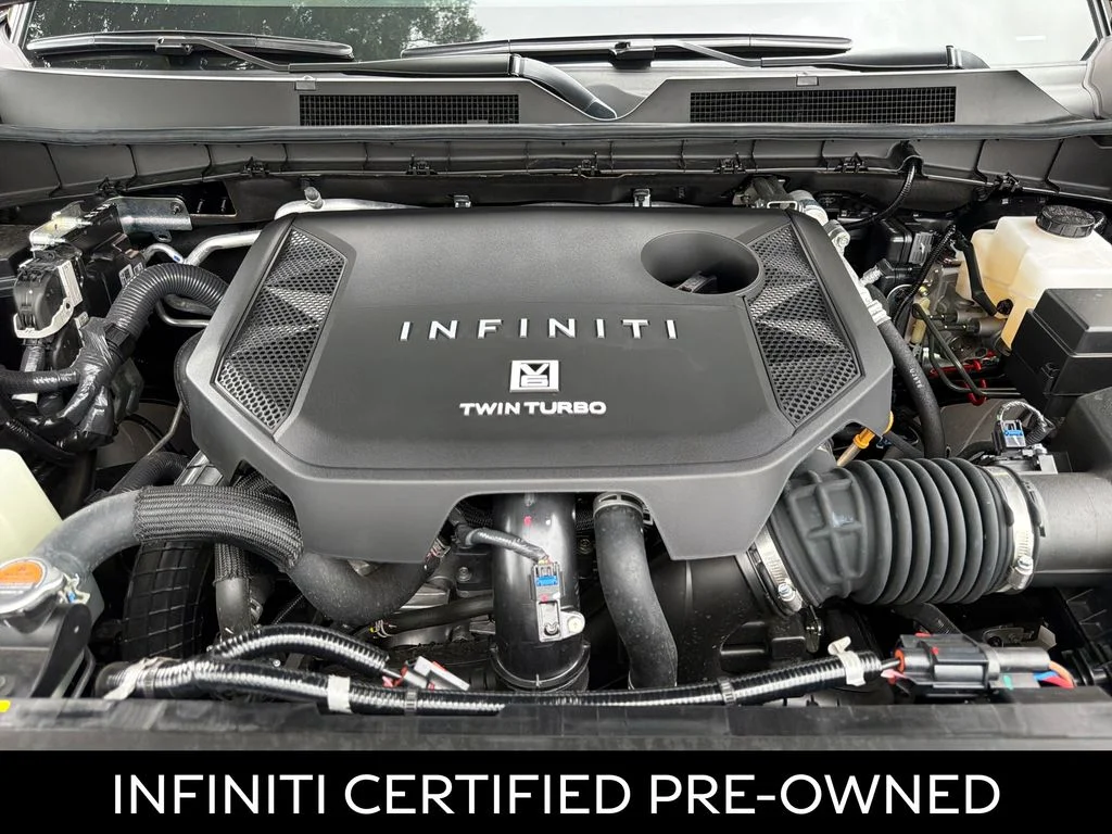 Certified Used 2026 Black Obsidian INFINITI LUXE image 17