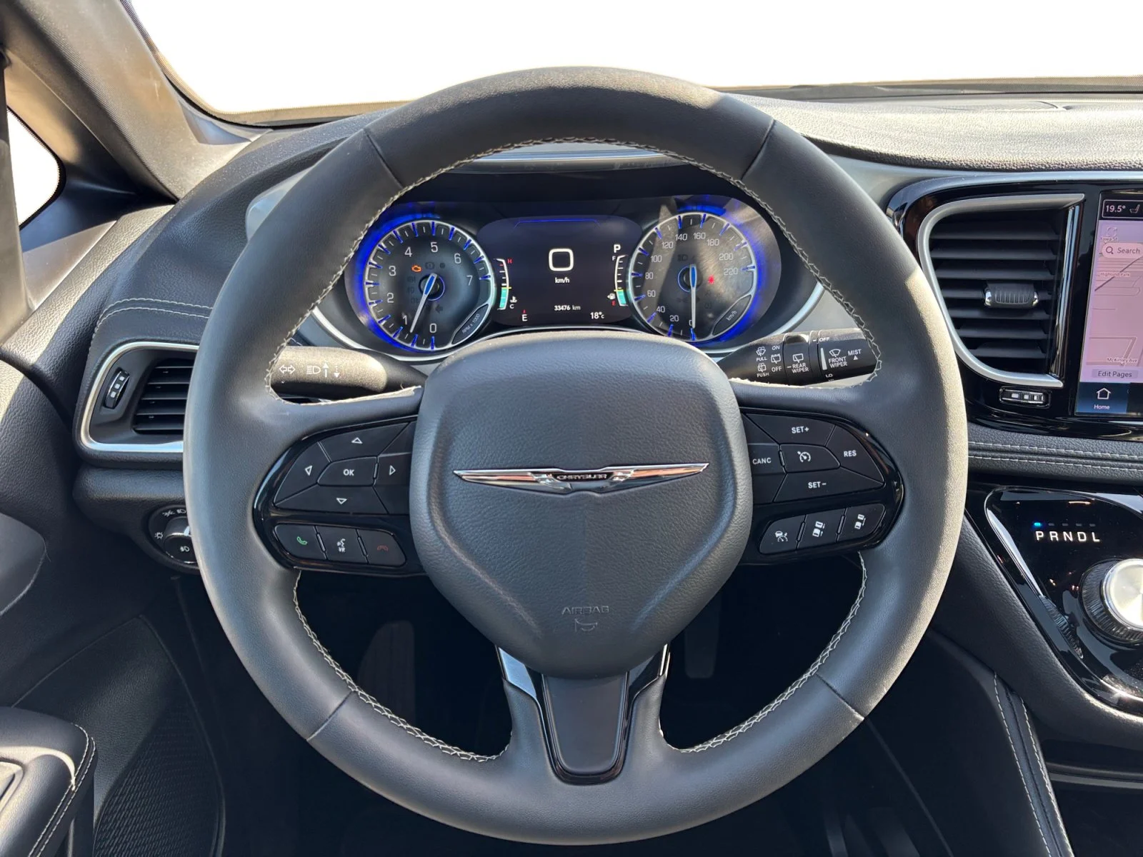 Used 2025 Bright White Chrysler Limited image 13