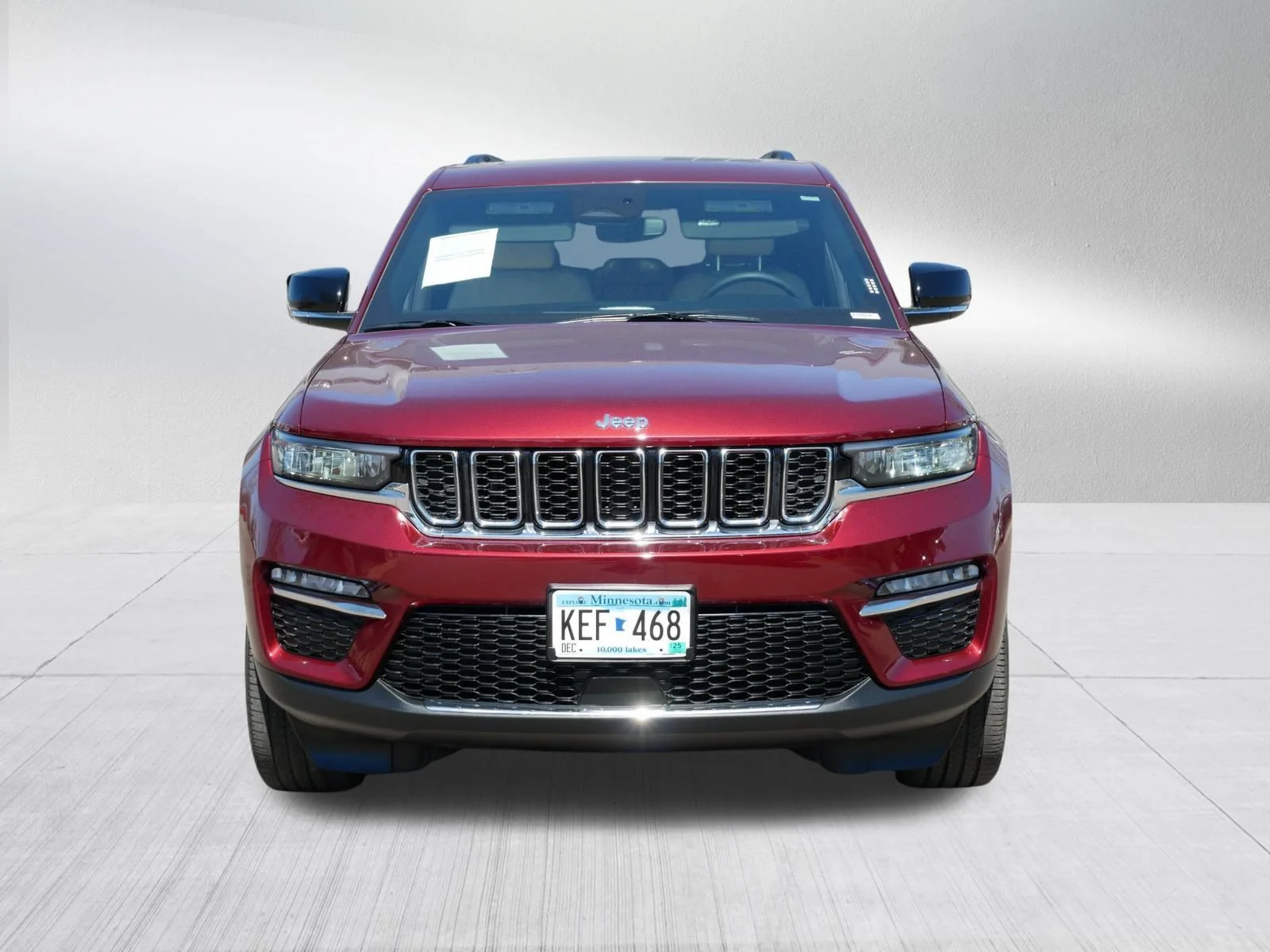 Used 2022 Velvet Red Pearlcoat Jeep  image 2