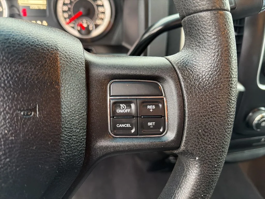 Used 2013 Blue Ram SLT image 43