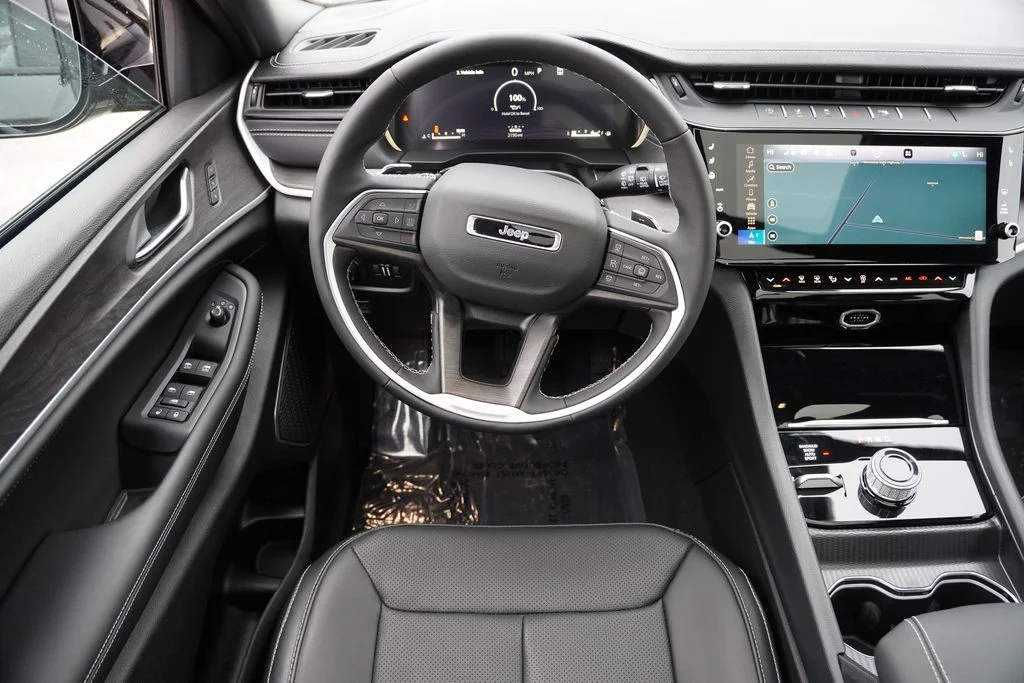 Used 2026 Black Jeep Limited Reserve image 21