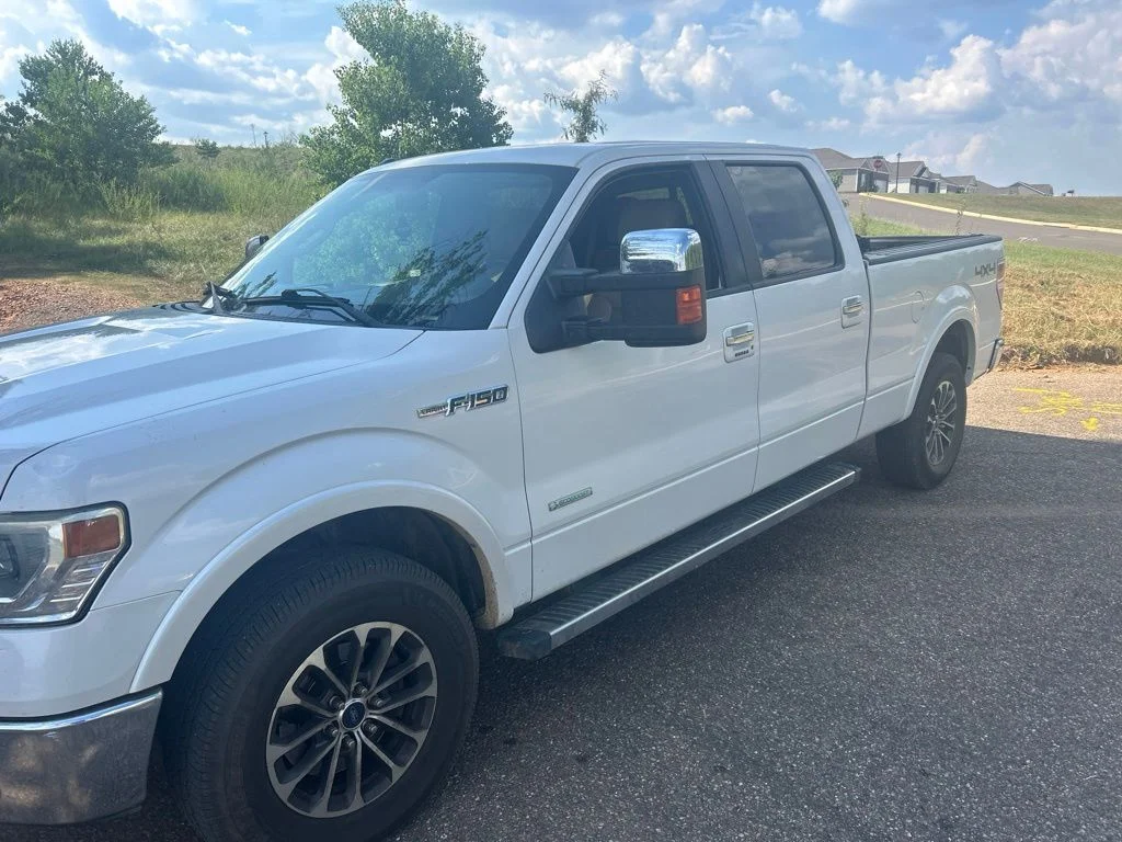 Used 2014 White Ford Limited image 4