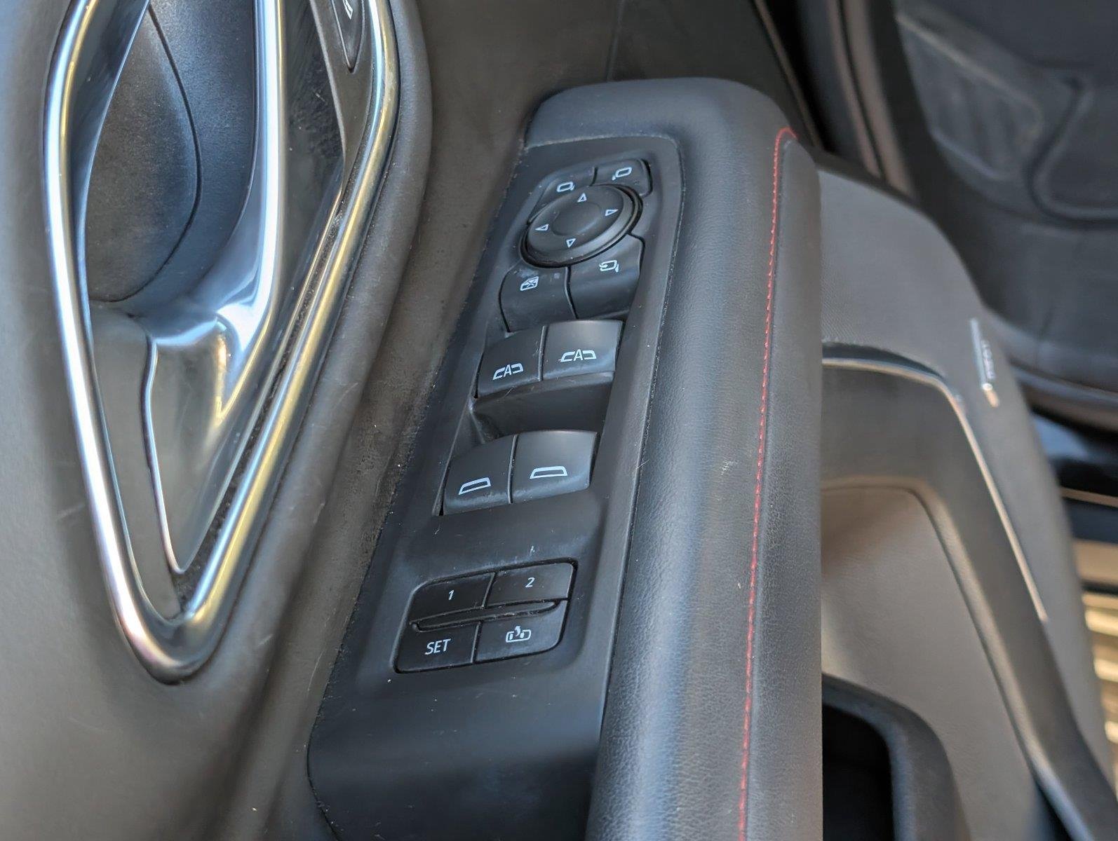 Used 2023 BLACK Chevrolet RST image 19
