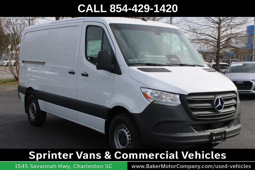 New 2026 Arctic White Mercedes-Benz Cargo 144 WB image 7