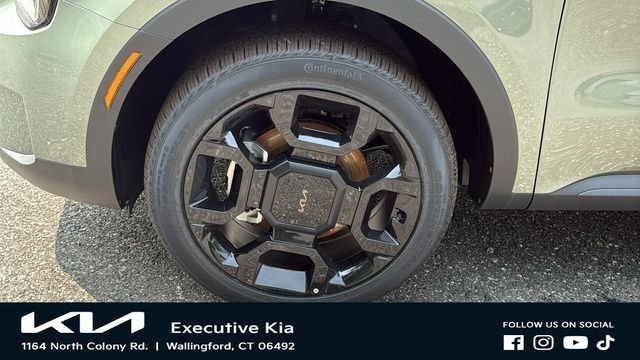 New 2026 Jungle Green Kia X-Line EX AWD image 8