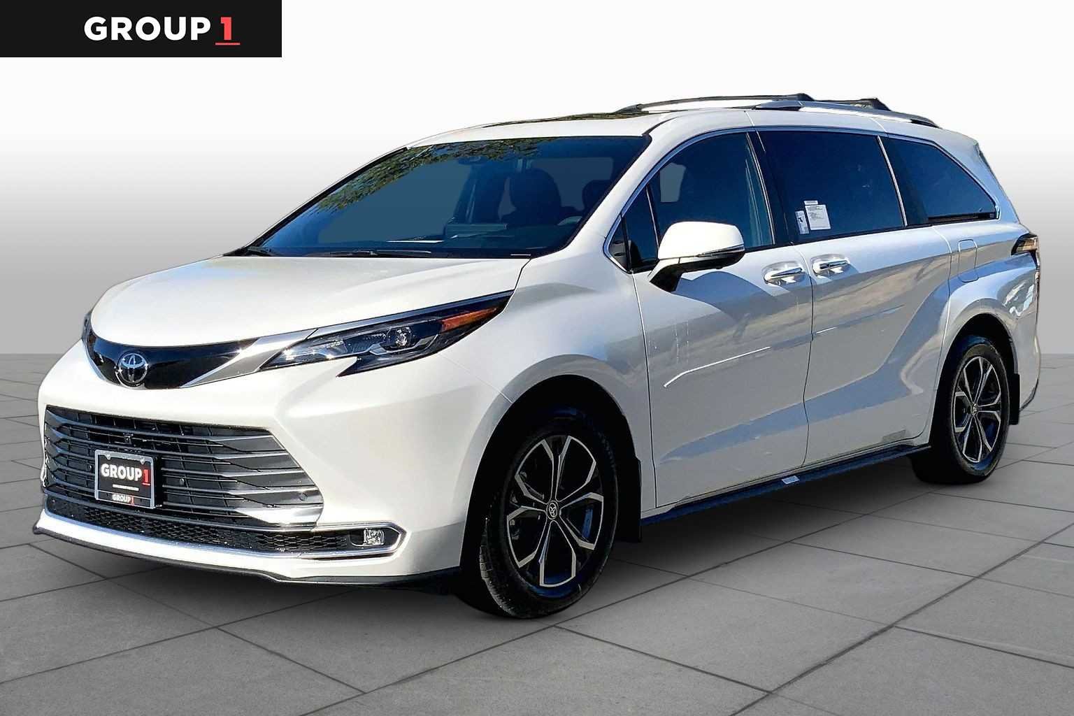 New 2026 Wind Chill Pearl Toyota Platinum image 1