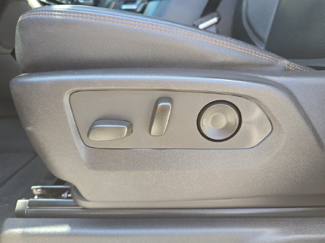 2024 GMC Sierra 1500 AT4 - Photo 18