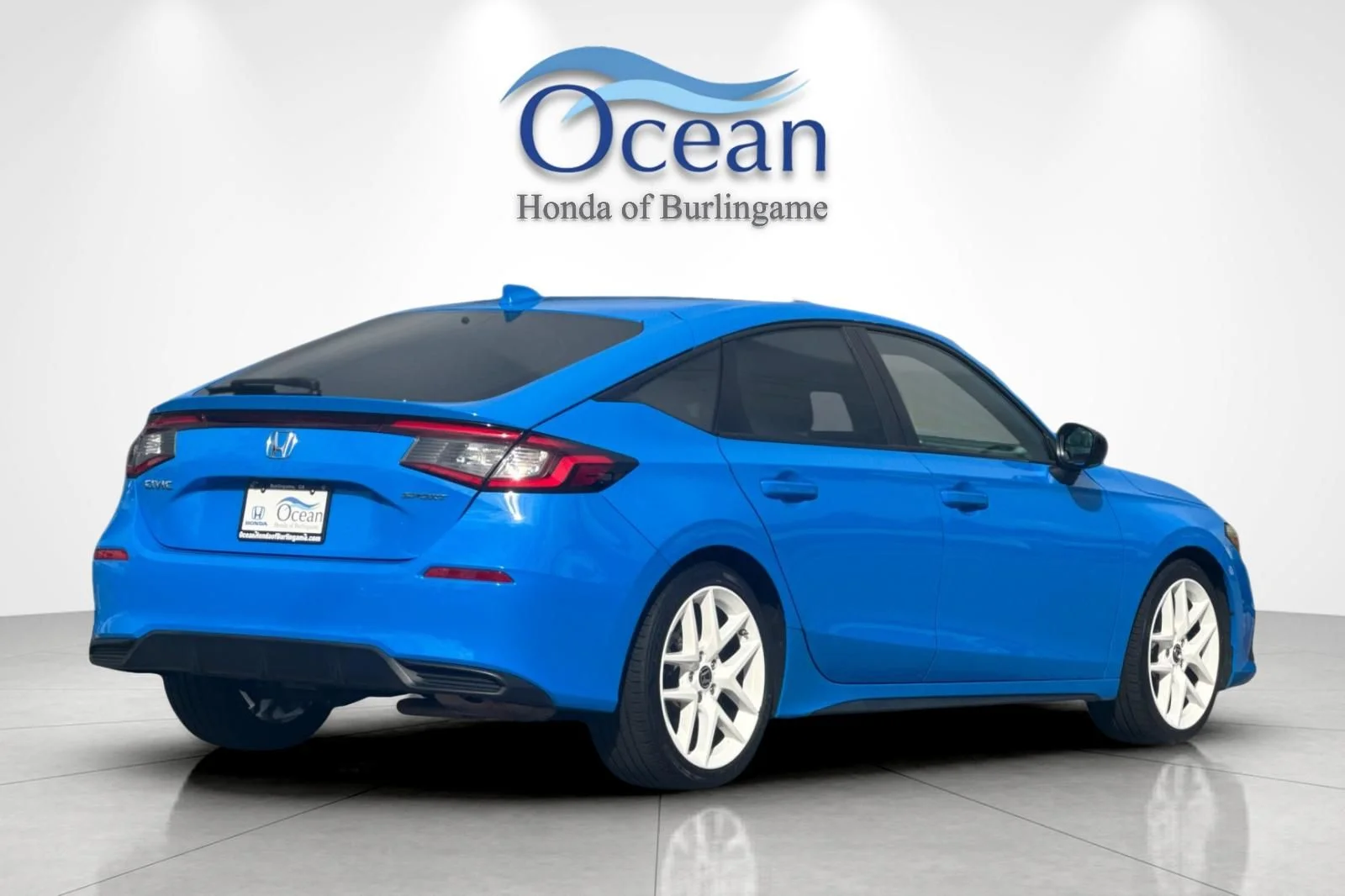 Used 2022 Boost Blue Pearl Honda Sport image 4