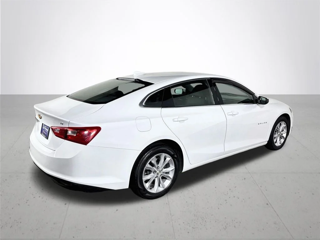 Used 2023 White Chevrolet LT image 6