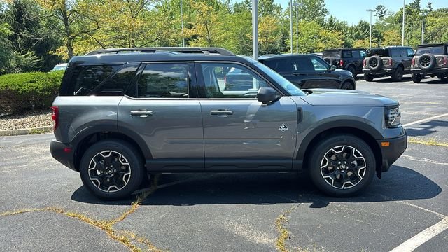 New 2026 Carbonized Gray Metallic Ford Outer Banks image 26