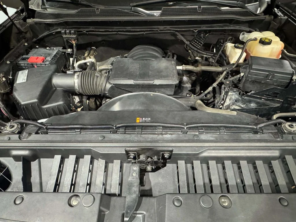 Used 2021 Black Chevrolet LT image 25