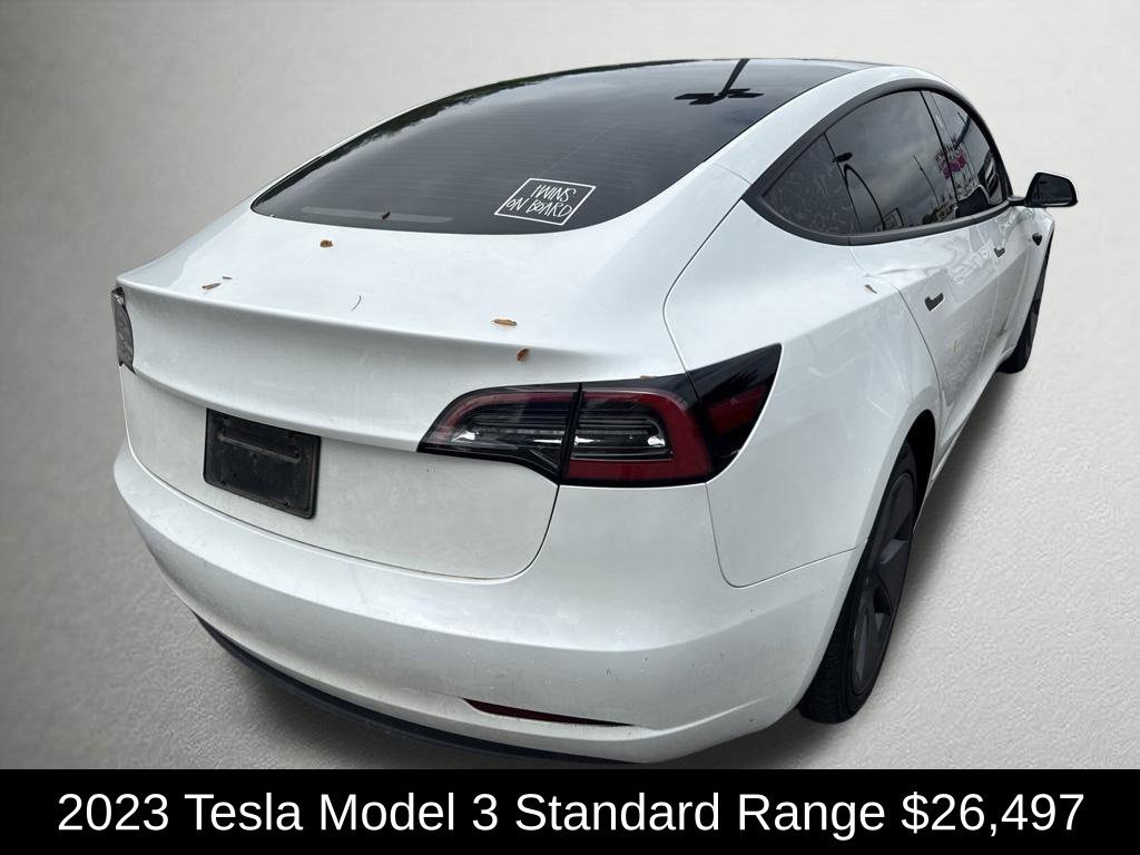 Used 2023  Tesla Base image 3