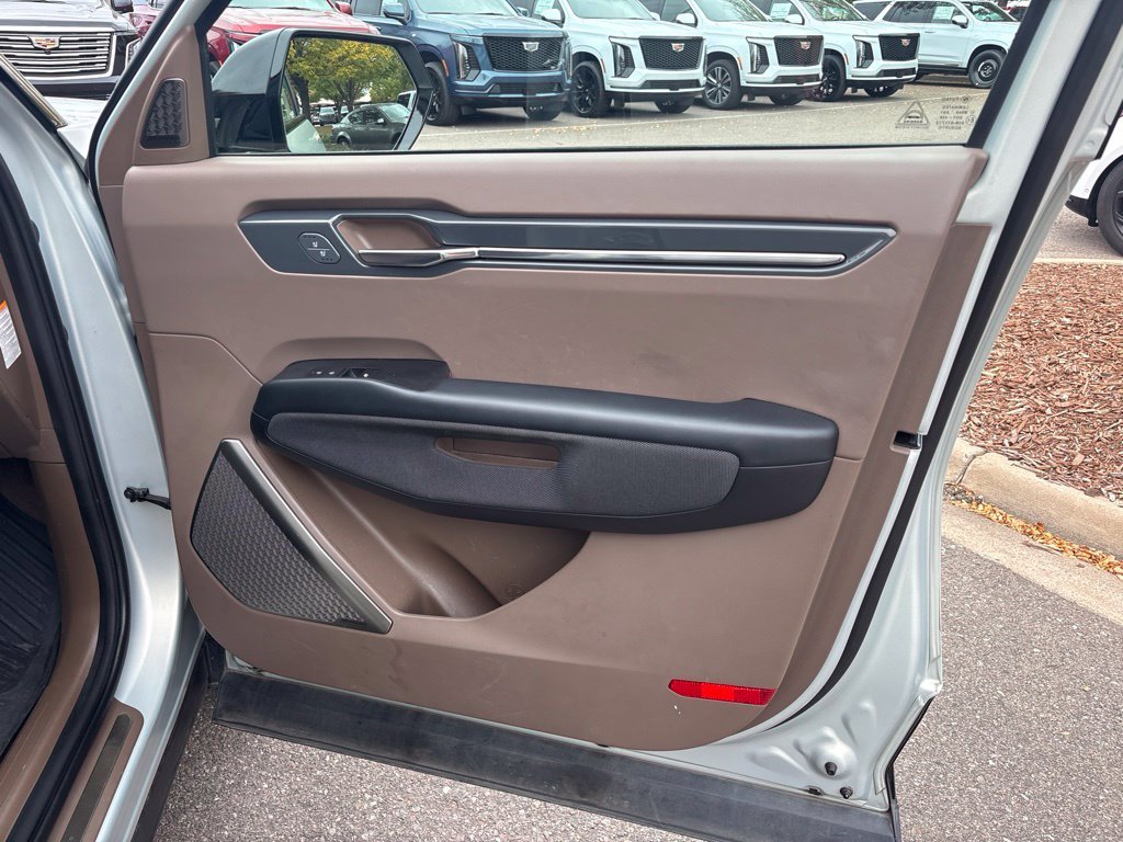 Used 2024 White Kia GT-Line image 29