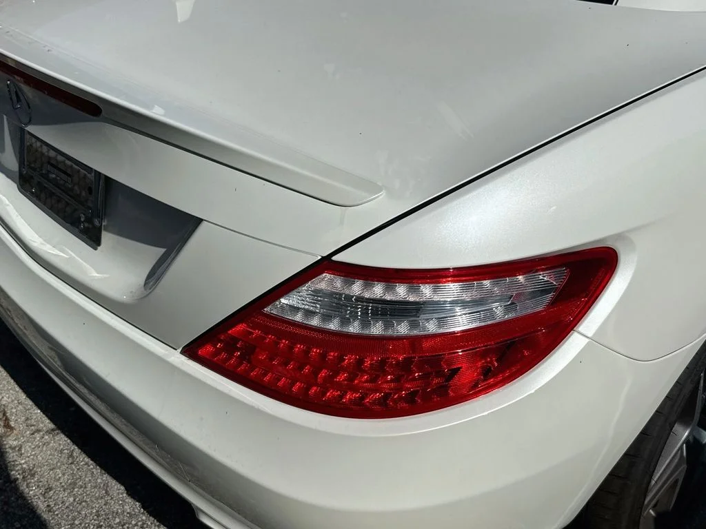 Used 2014  Mercedes-Benz SLK 250 image 9