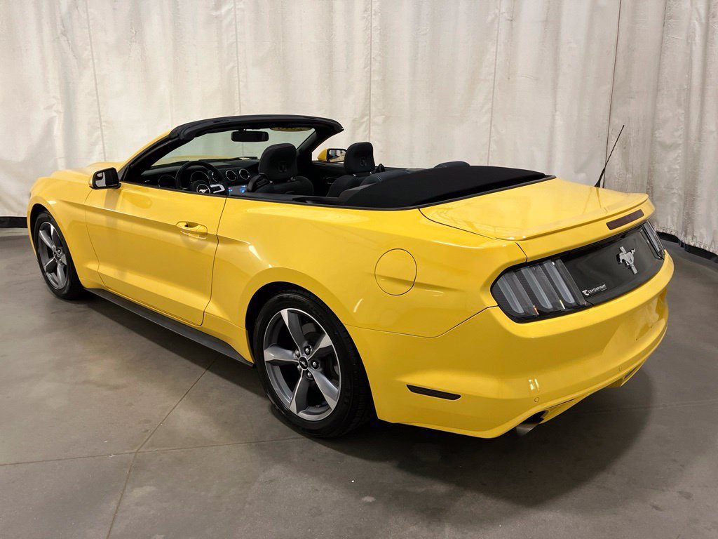 Used 2016 Yellow Ford V6 image 25