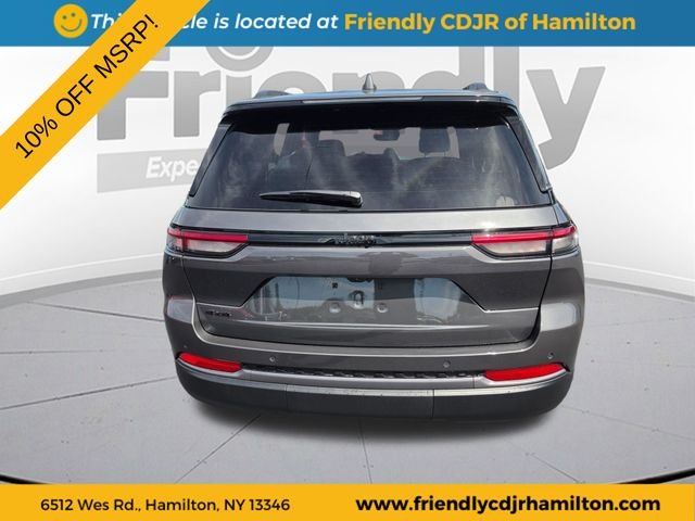 New 2026 Baltic Gray Metallic Clear-Coat Exterior Paint Jeep Altitude image 6