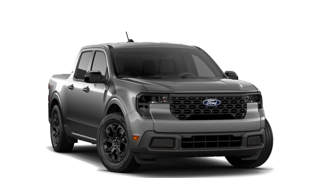 New 2026 Carbonized Grey Metallic Ford XLT image 4