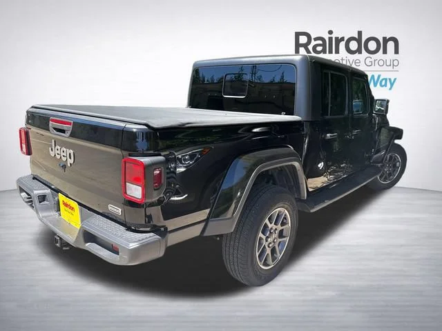 Used 2022 Black Clearcoat Jeep Overland image 7