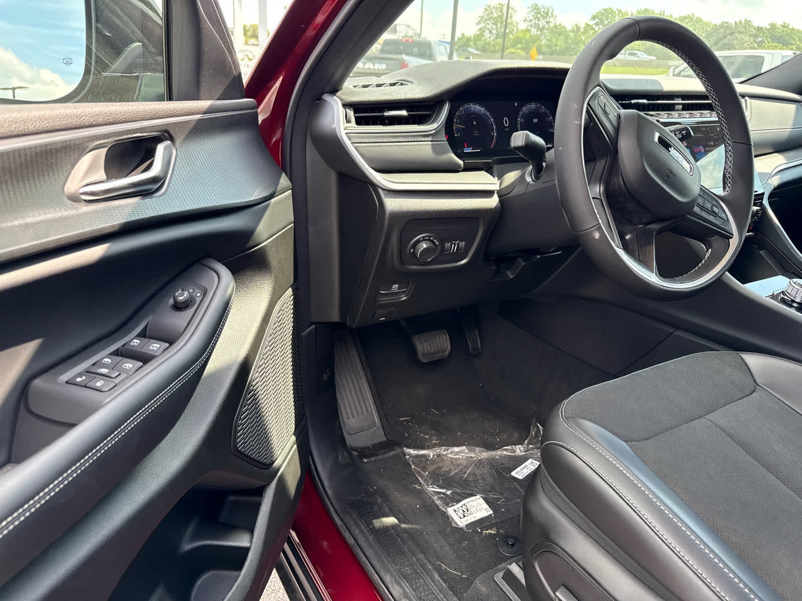 2025 Jeep Grand Cherokee L Altitude - Photo 21