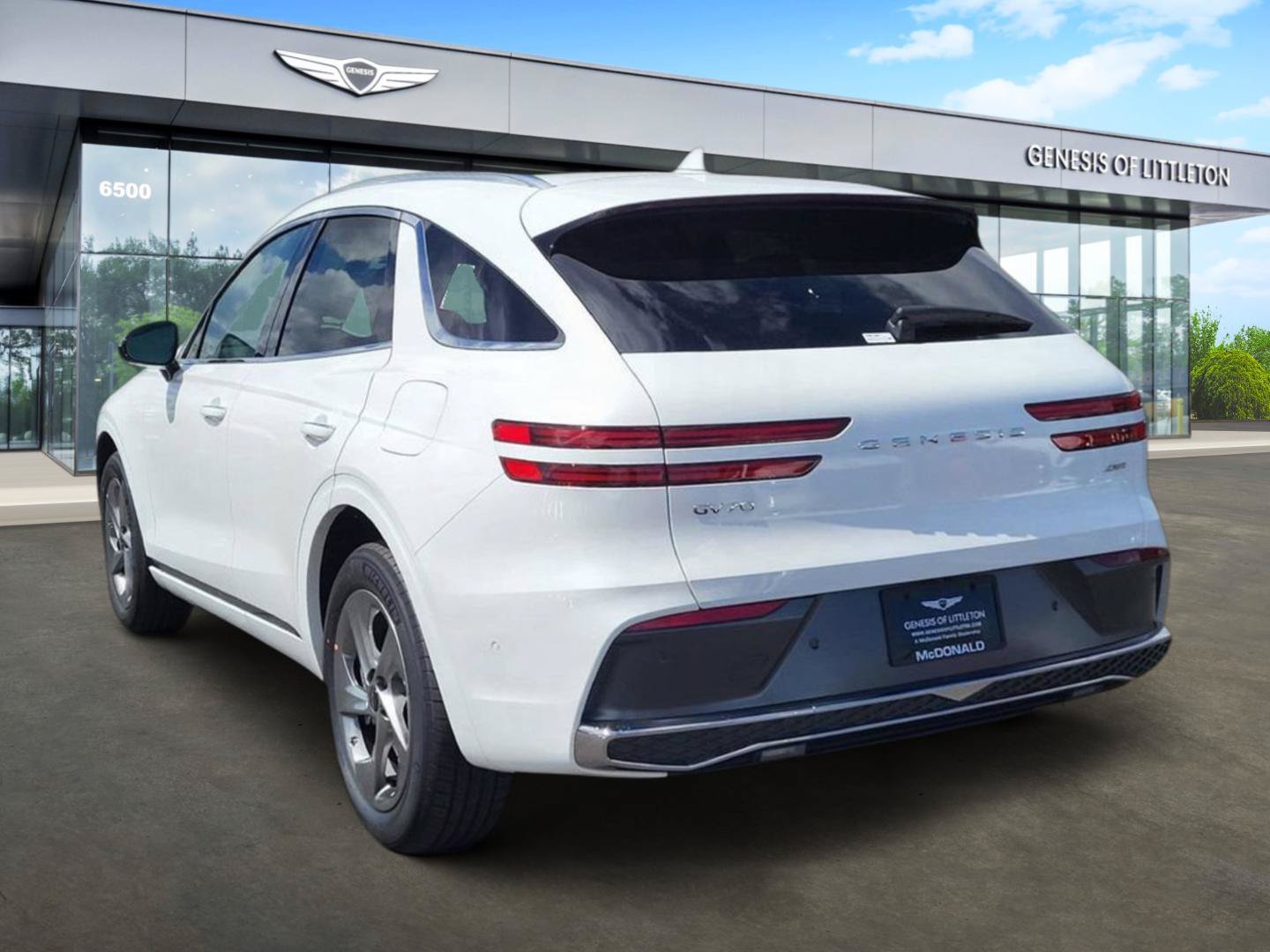 New 2026 Uyuni White Genesis 2.5T ADVANCED image 3